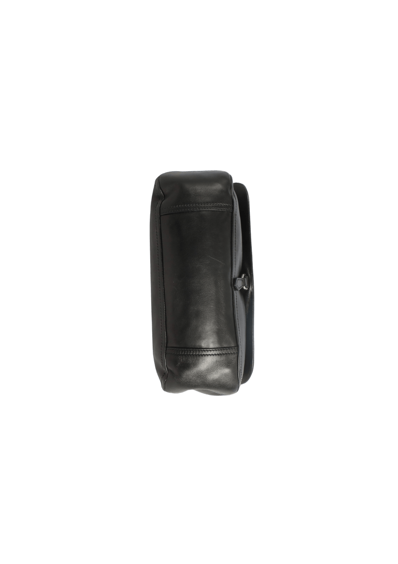 LEATHER SHOULDER BAG