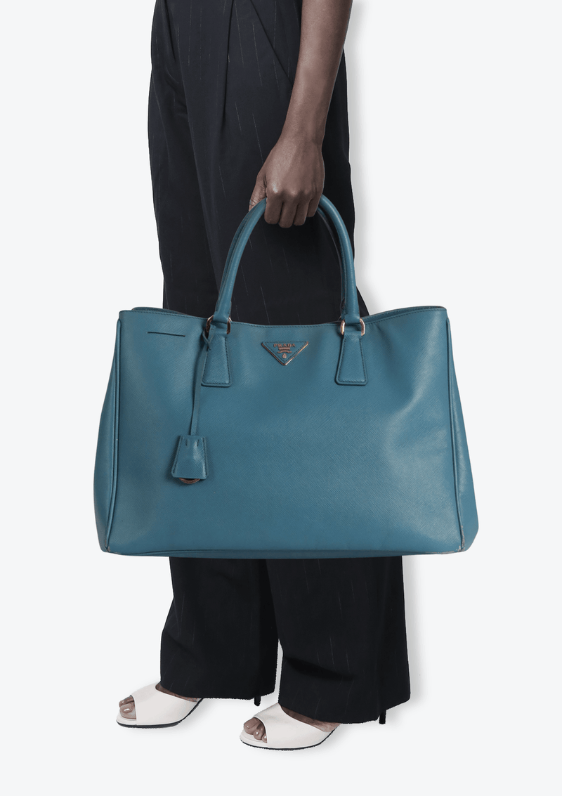 SAFFIANO LUX GALLERIA TOTE