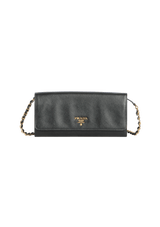 SAFFIANO LUX WALLET ON CHAIN