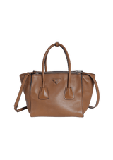 TWIN POCKET GLACE CALF TOTE
