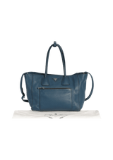 VITELLO PHENIX FRONT POCKET WING TOTE