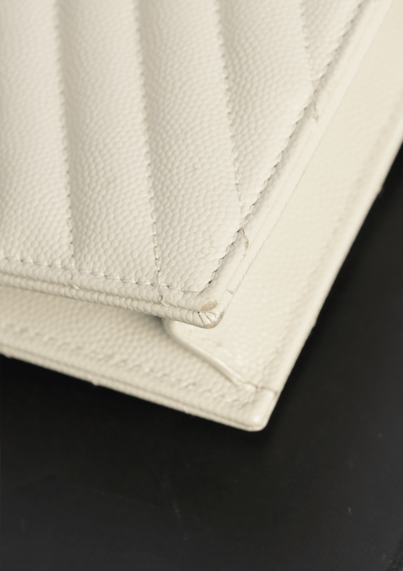 CASSANDRE ENVELOPE MATELASSÉ CHAIN WALLET