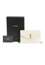 CASSANDRE ENVELOPE MATELASSÉ CHAIN WALLET