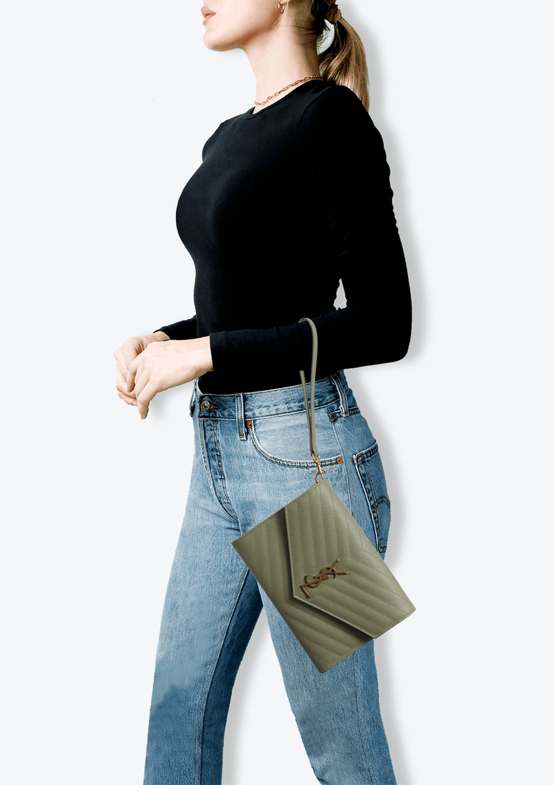 CASSANDRE MATELASSÉ FLAP POUCH