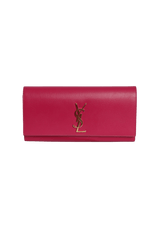 GRAIN DE POUDRE CASSANDRE CLUTCH