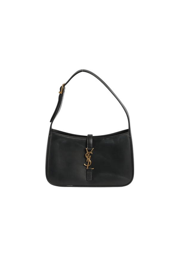 LE 5 À 7 HOBO BAG