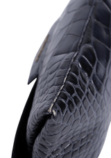 CROCODILE EMBOSSED ANTIGONA CLUTCH