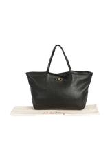 GINA LEATHER TOTE