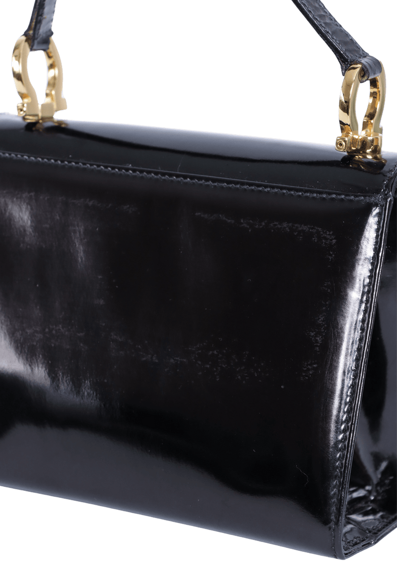 PATENT LEATHER GANCINI SHOULDER BAG