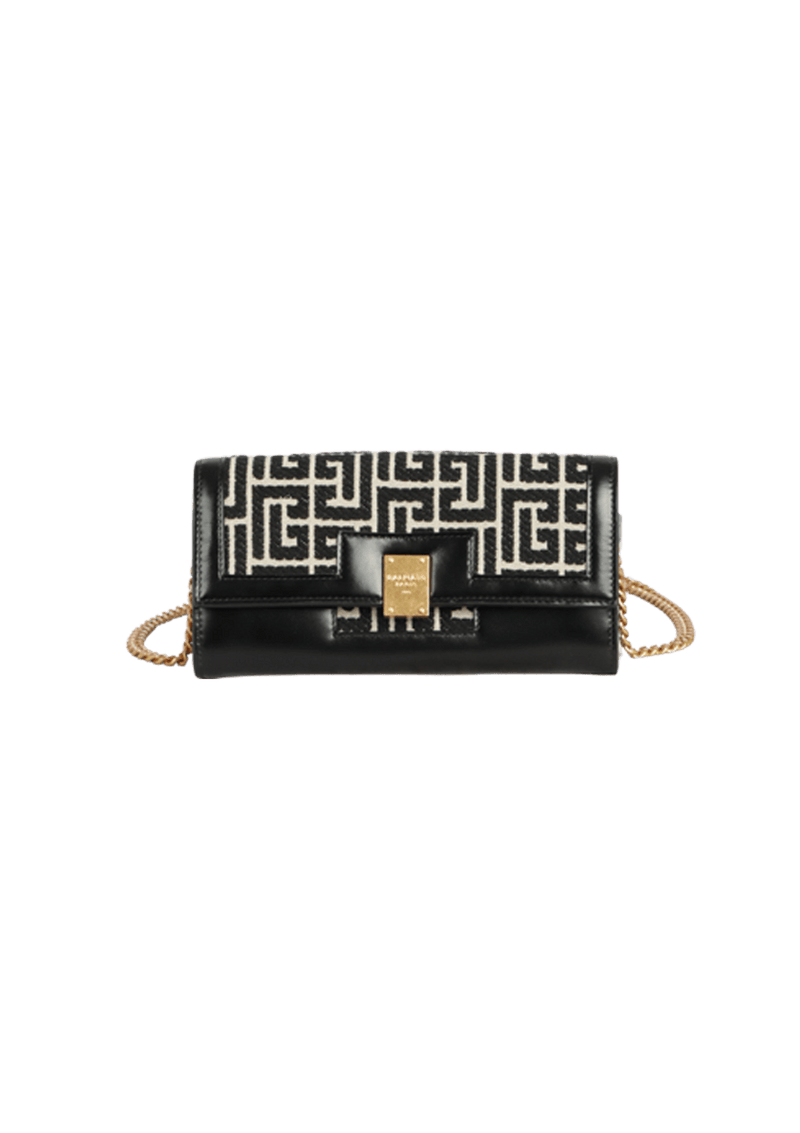 LOGO CHAIN CLUTCH