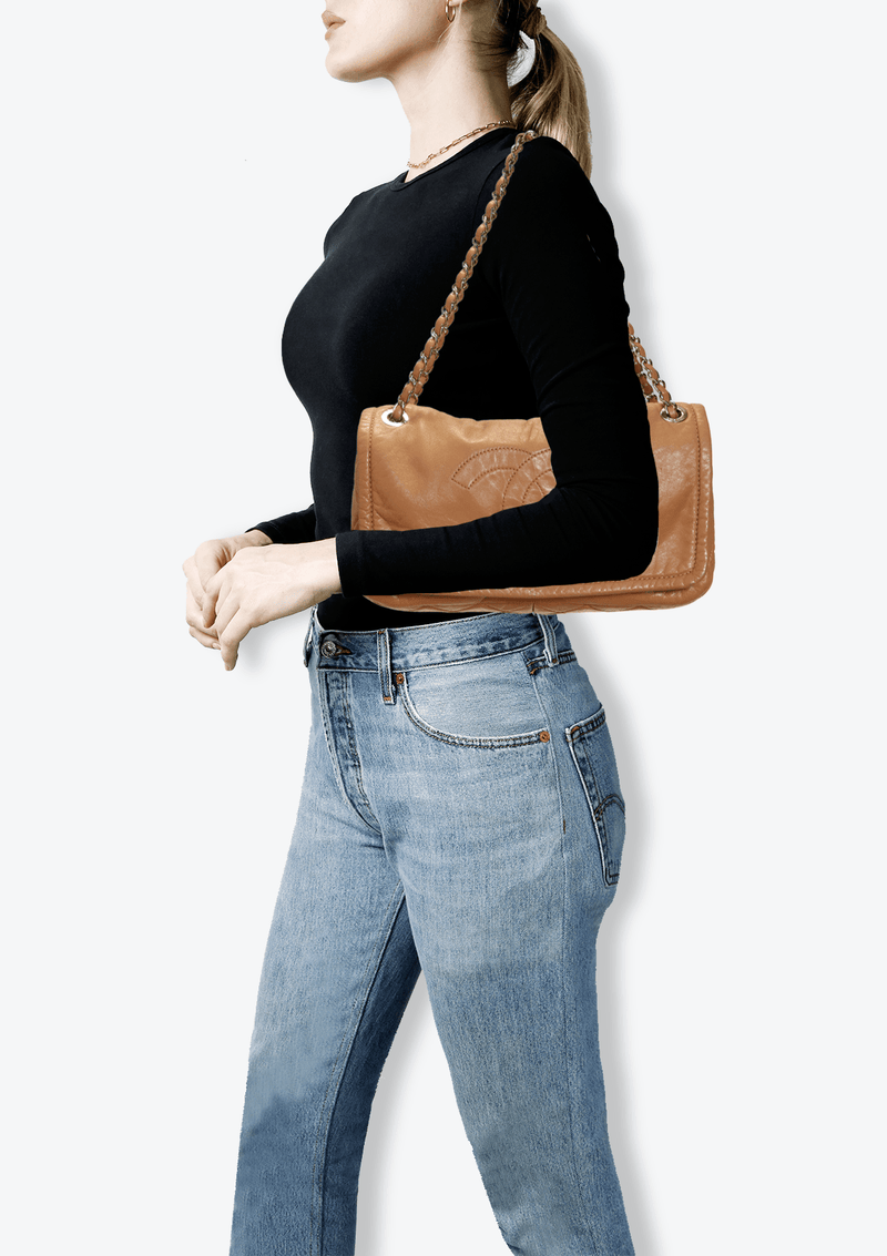 CC TIMELESS FLAP BAG