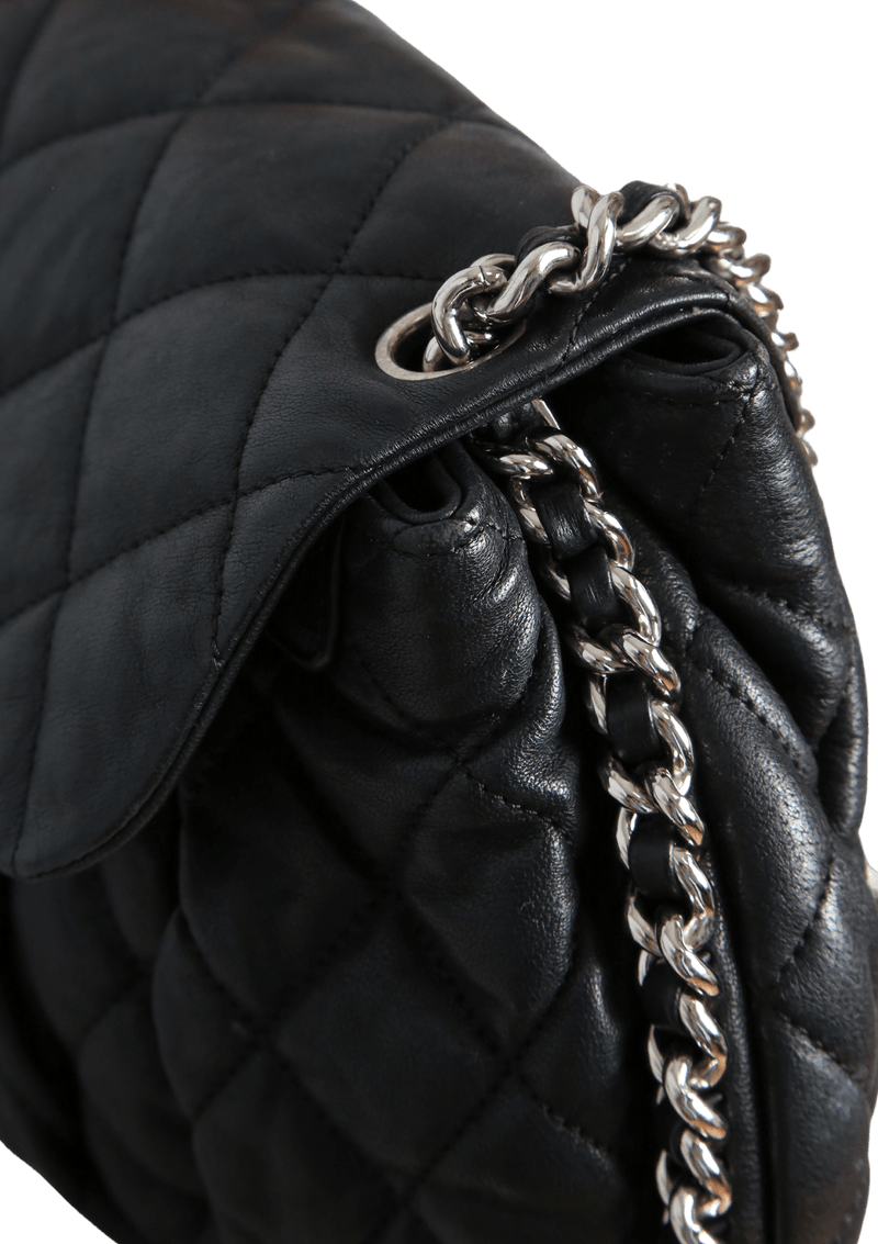 CHAIN AROUND FLAP BAG