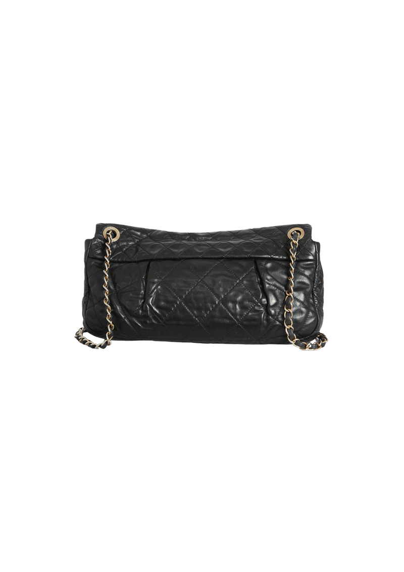 COCO PLEATS FLAP BAG