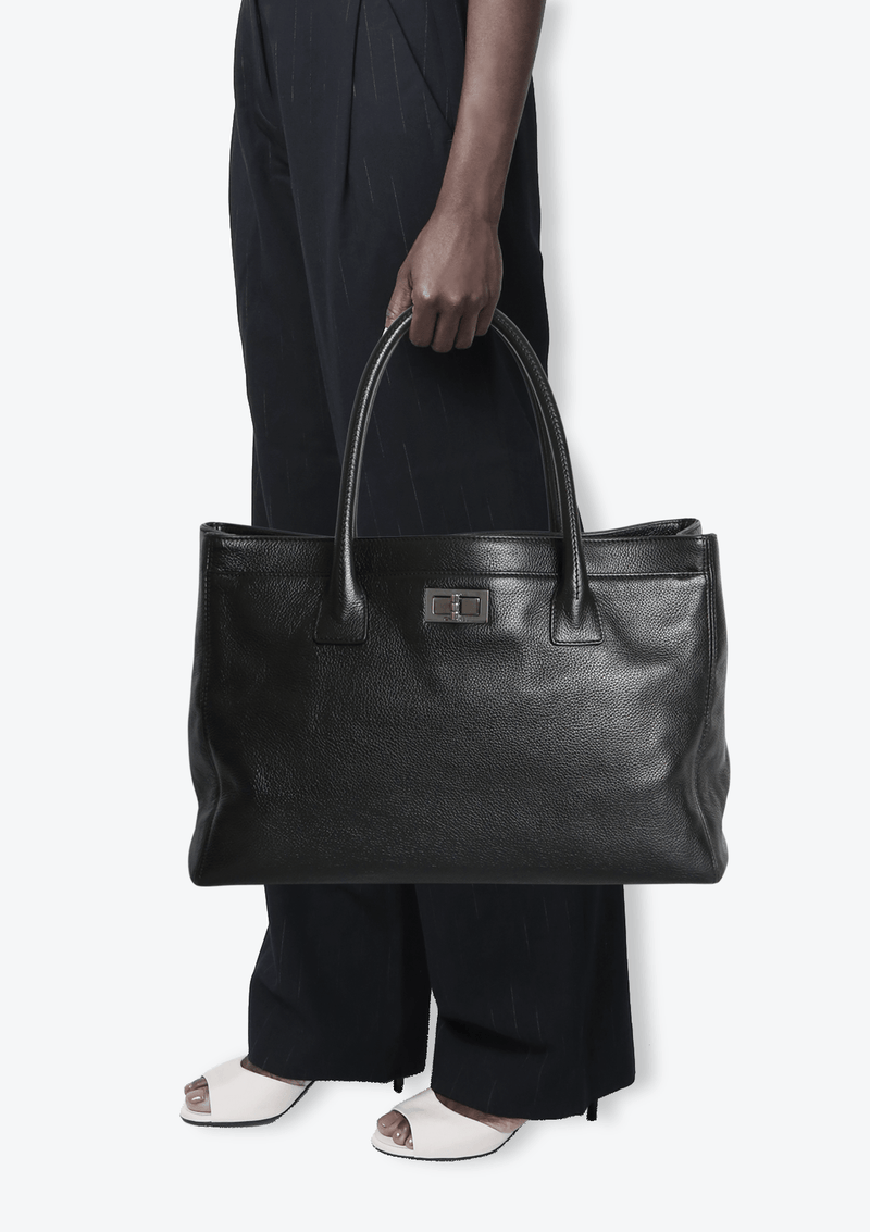 MADEMOISELLE LOCK CERF EXECUTIVE TOTE