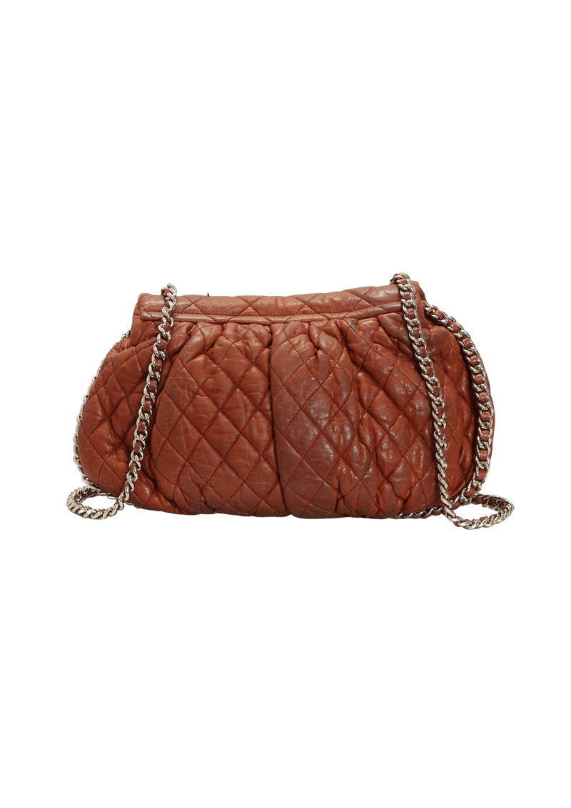 MEDIUM CHAIN AROUND FLAP BAG