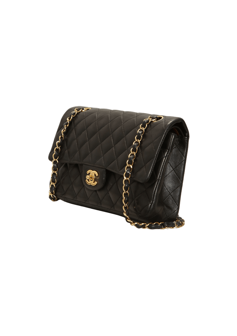 MEDIUM CLASSIC DOUBLE FLAP LAMBSKIN