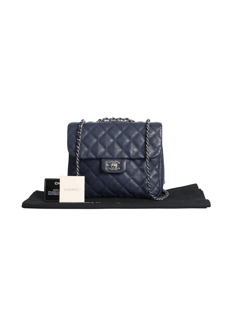 MEDIUM URBAN COMPANION FLAP BAG