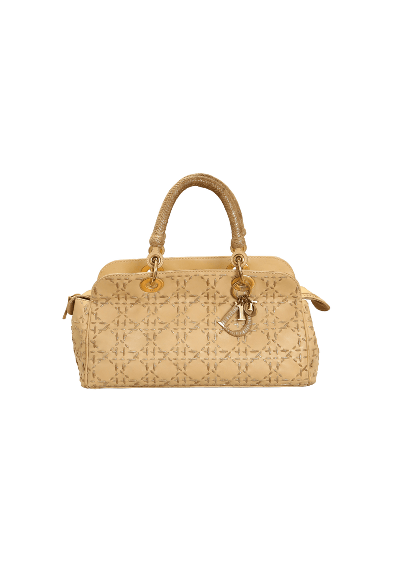 CANNAGE STITCHED TOP HANDLE BAG