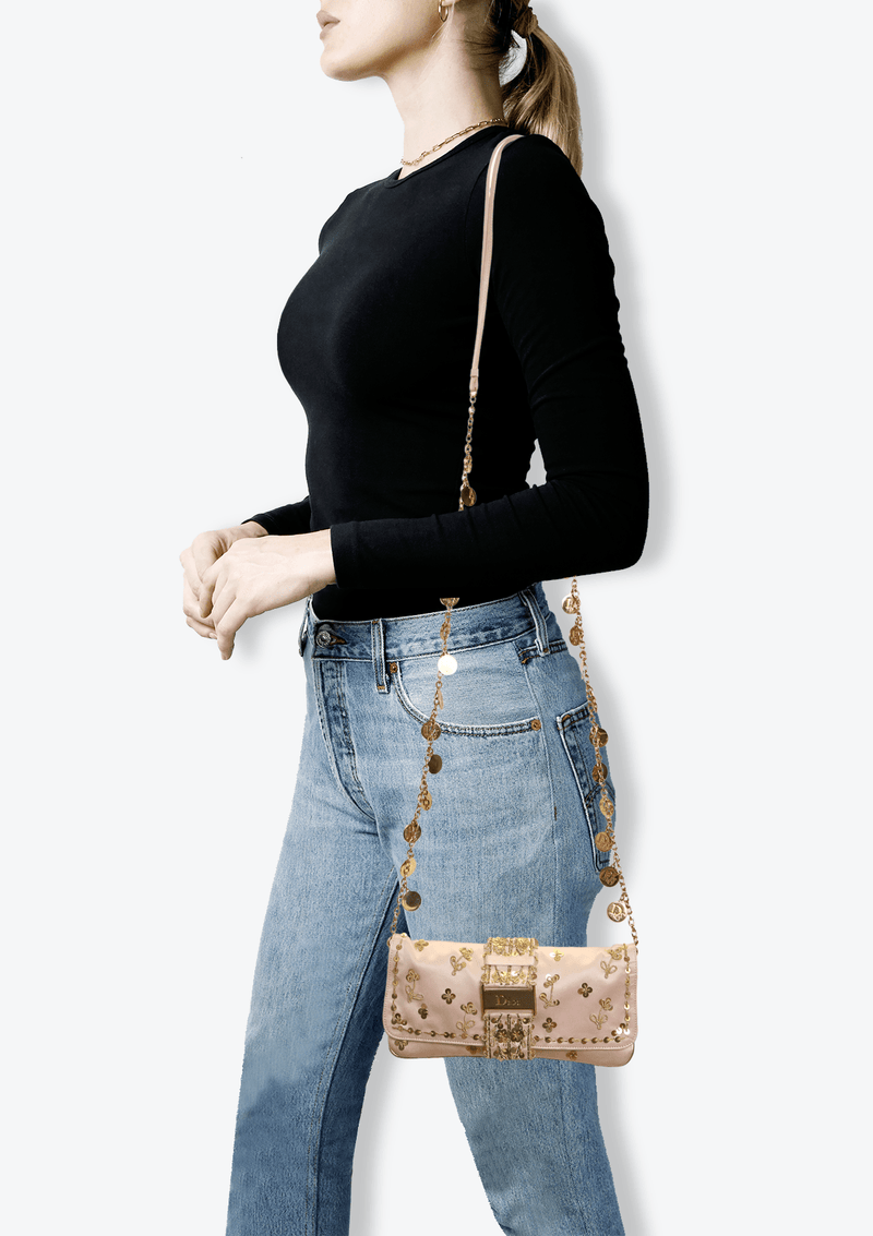 LIMITED EDITION EMBROIDERED SATIN CHAIN BAG