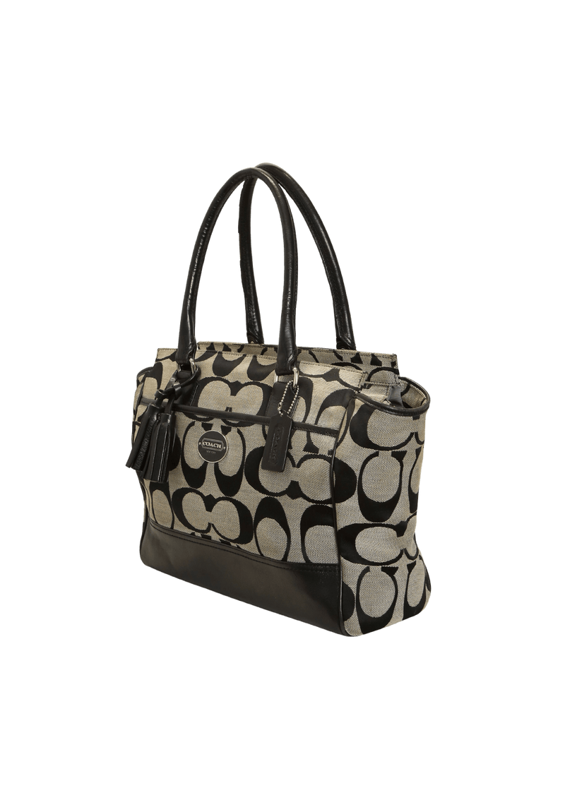 SIGNATURE SHOULDER BAG