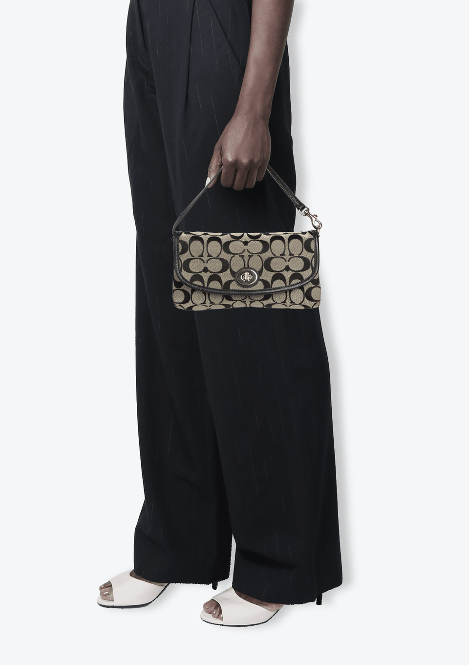 BOLSAS COACH VINTAGE SIGNATURE MINI POUCH PRETO ORIGINAL – Gringa