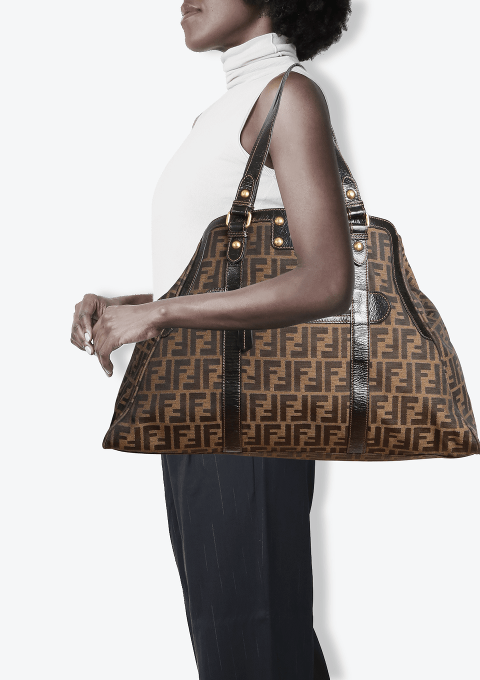 BOLSAS FENDI LARGE ZUCCA DE JOUR BAG MARROM ORIGINAL – Gringa