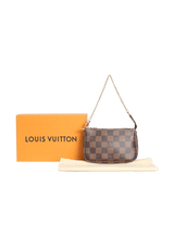 DAMIER ÉBÈNE MINI POCHETTE ACCESOIRES