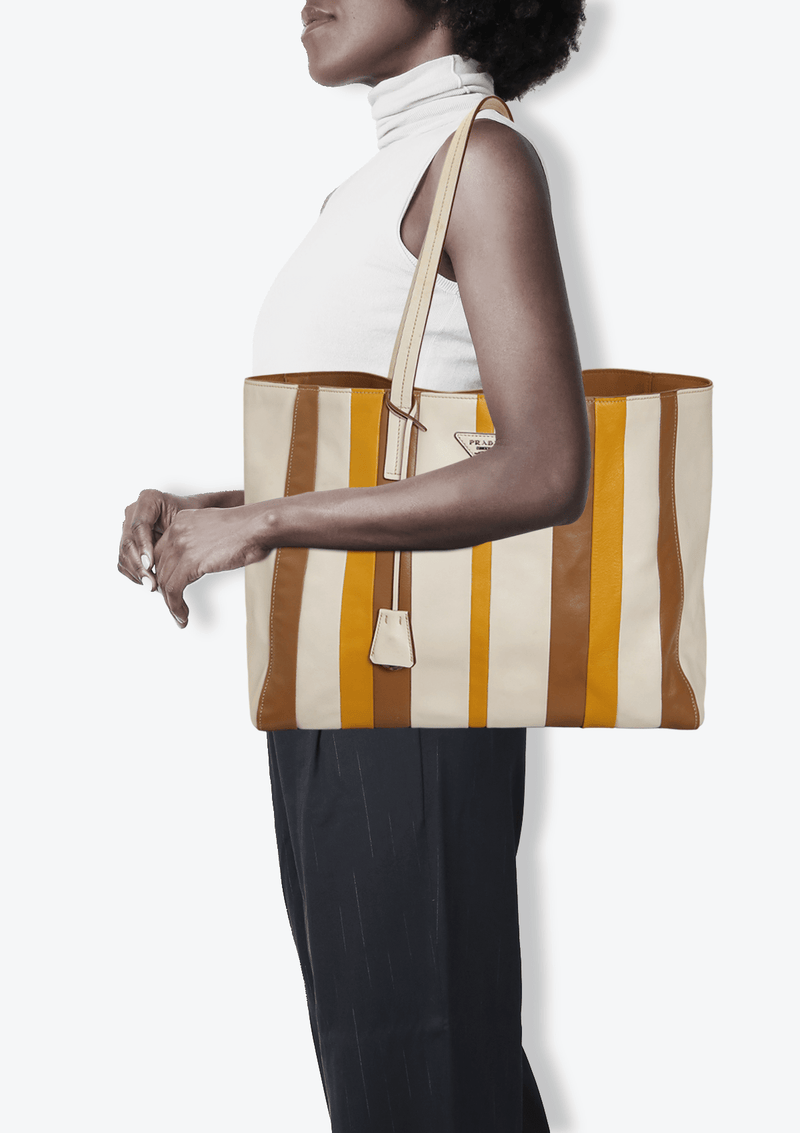 CALF BAIADERA TOTE