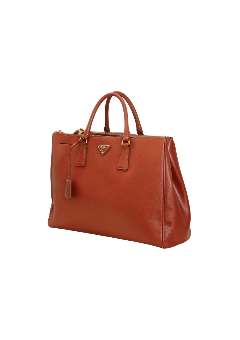 LARGE SAFFIANO LUX DOUBLE ZIP GALLERIA