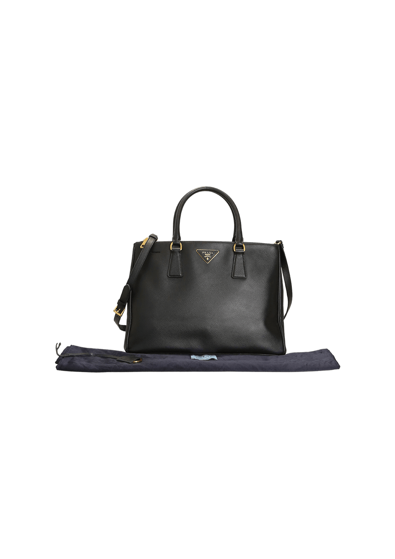 MEDIUM SAFFIANO LUX DOUBLE ZIP GALLERIA