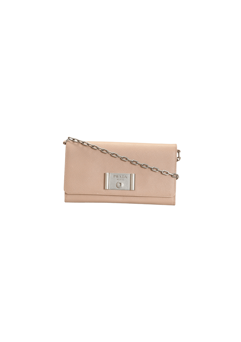 SAFFIANO CHAIN CLUTCH