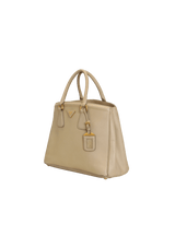 SAFFIANO VERNICE PARABOLE BAG