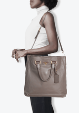 SOFT CALFSKIN TOTE