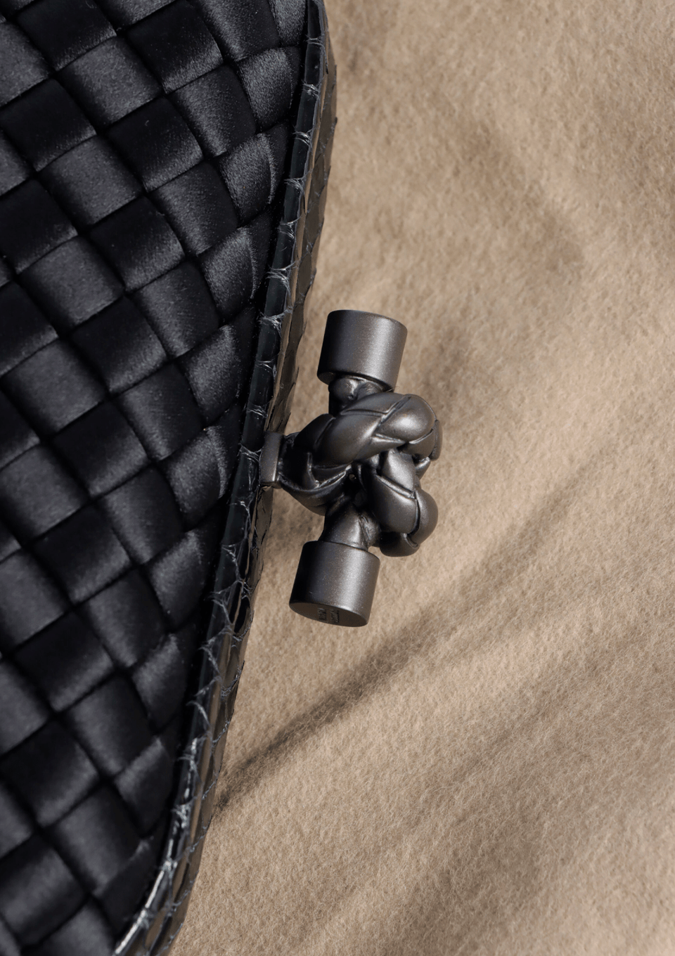 INTRECCIATO SATIN KNOT CLUTCH