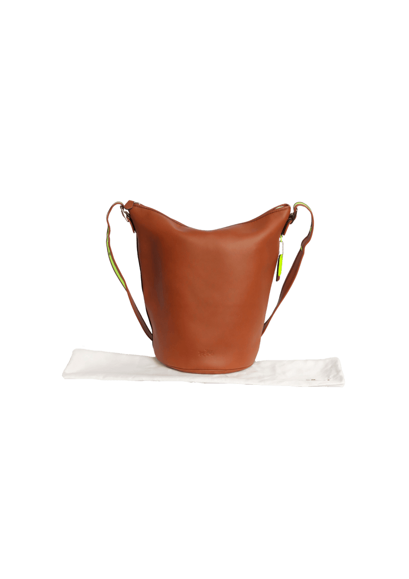 LEATHER BUCKET BAG