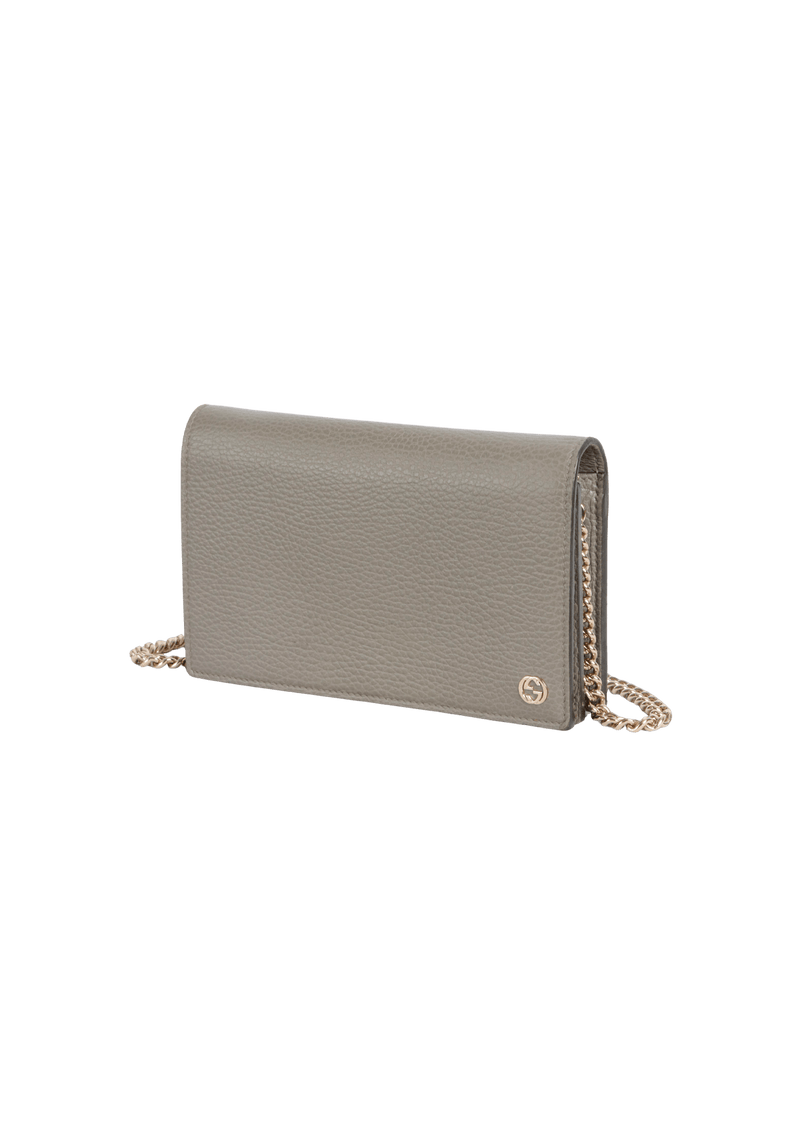 BETTY WALLET ON CHAIN