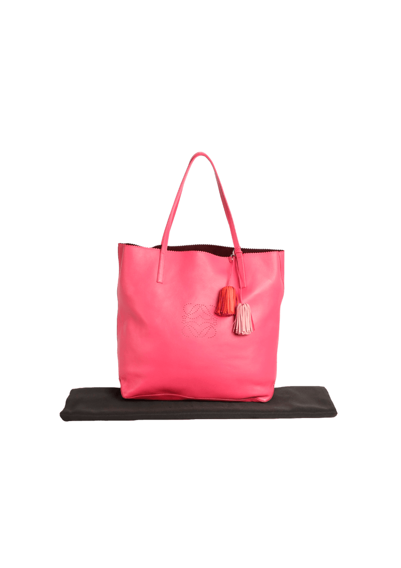 ANAGRAM TASSEL TOTE