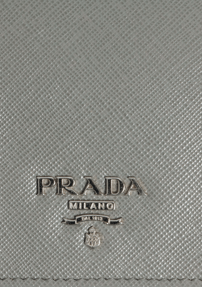 SAFFIANO WALLET ON CHAIN