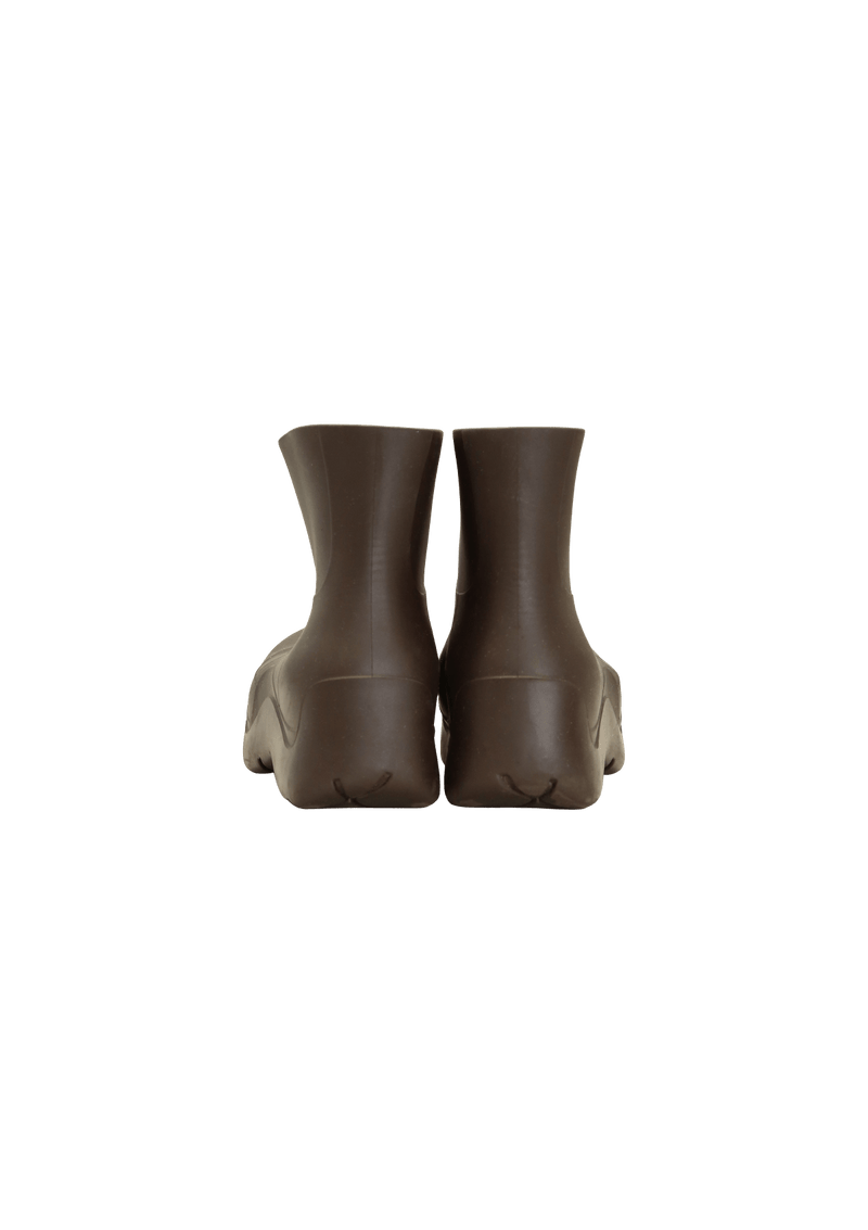 RUBBER RAIN BOOTS  36