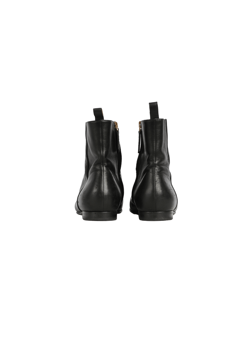 JORDAAN LEATHER CHELSEA BOOTS 39