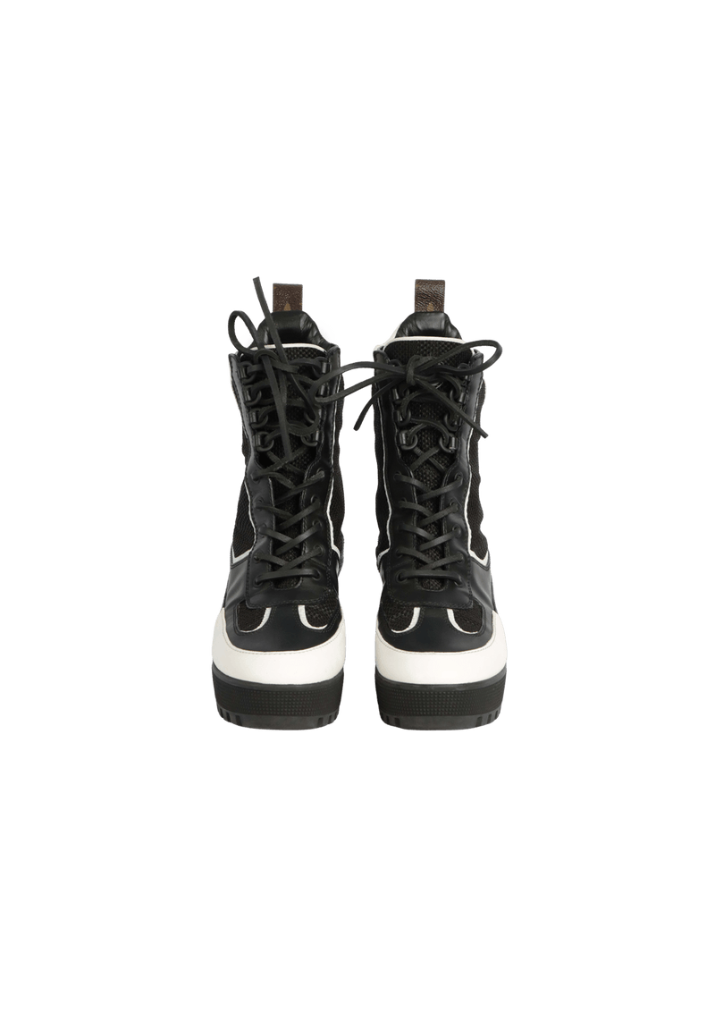 LAUREATE COMBAT BOOTS 36.5