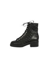 LEATHER QUILTED BOOTS 38.5