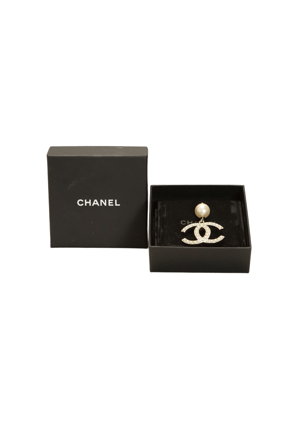 BROCHE CHANEL CC PEARL BROOCH DOURADO ORIGINAL – Gringa