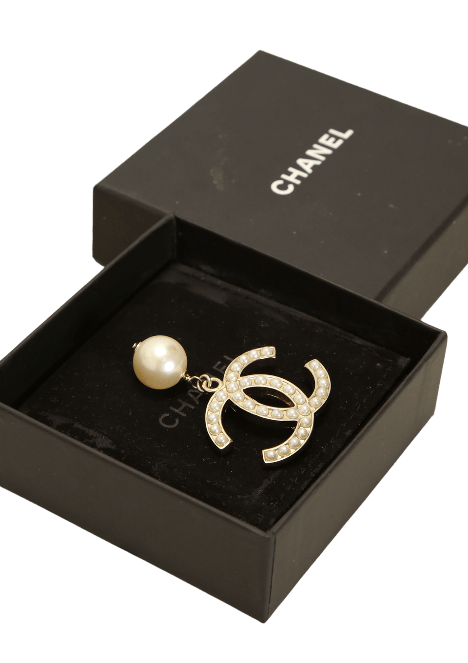 BROCHE CHANEL CC PEARL BROOCH DOURADO ORIGINAL – Gringa
