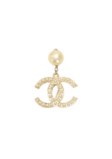 CC PEARL BROOCH
