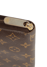 MONOGRAM ZIPPY WALLET