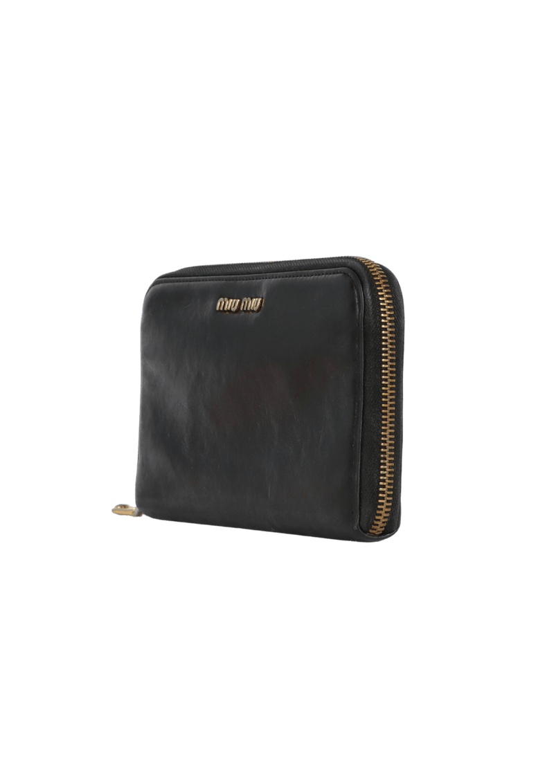 LEATHER ZIP AROUND WALLET