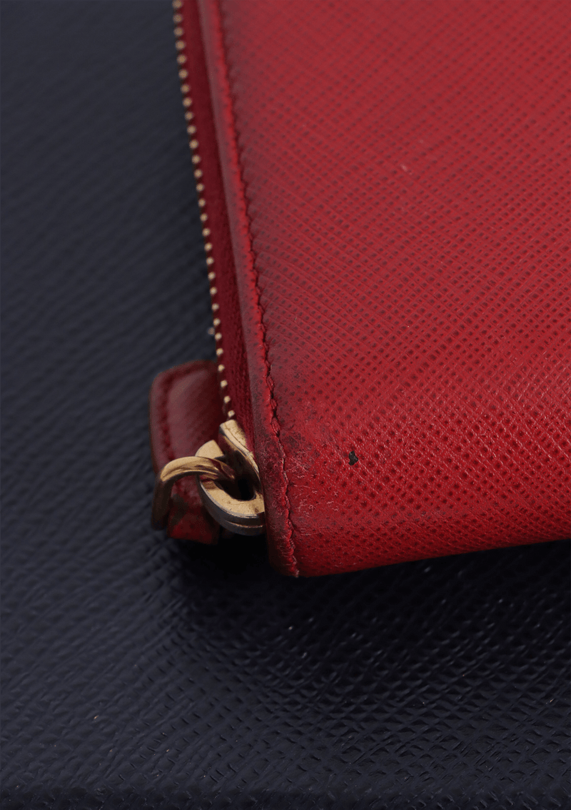 SAFFIANO CONTINENTAL WALLET