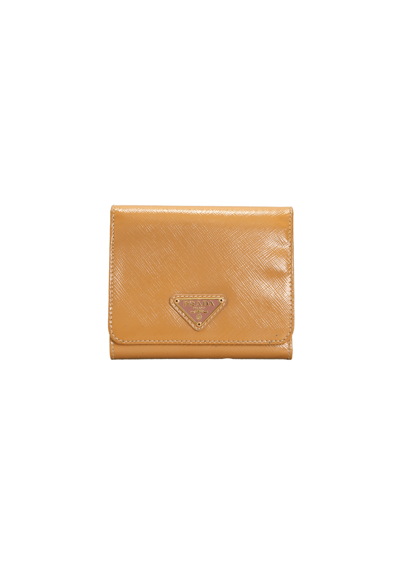 SAFFIANO VERNICE COMPACT WALLET