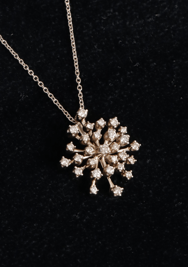 SNOWFLAKE 18K NECKLACE